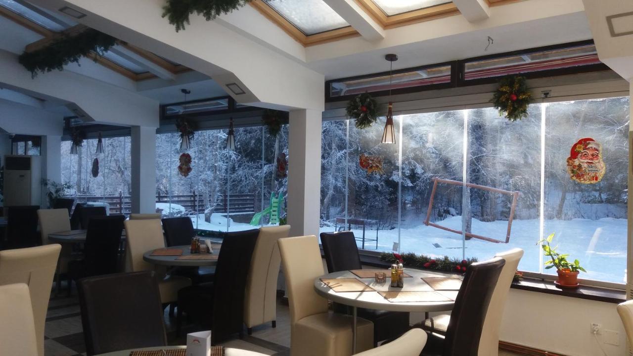 Hotel Zada Predeal Exteriér fotografie